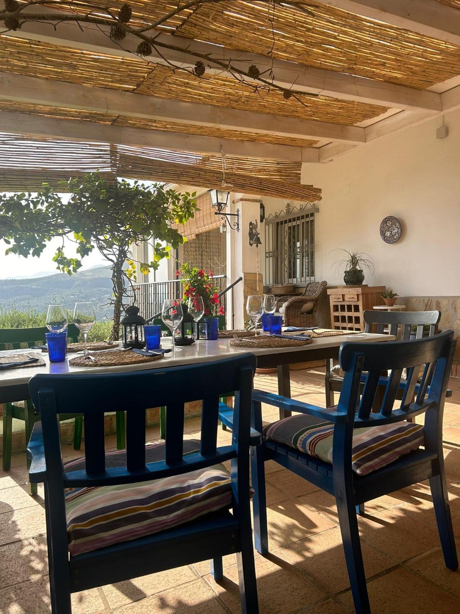 El Nispero Dulce Bed & Breakfast Alcaucin Exterior photo